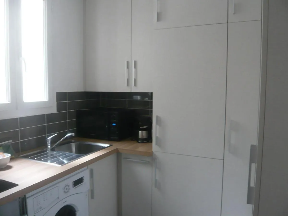Apartment Bridgestreet Champs-elysees Paris